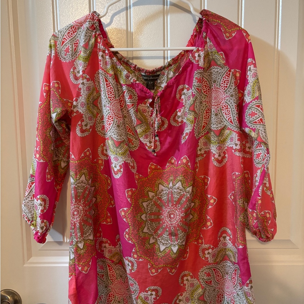 Tommy Bahama patterned top